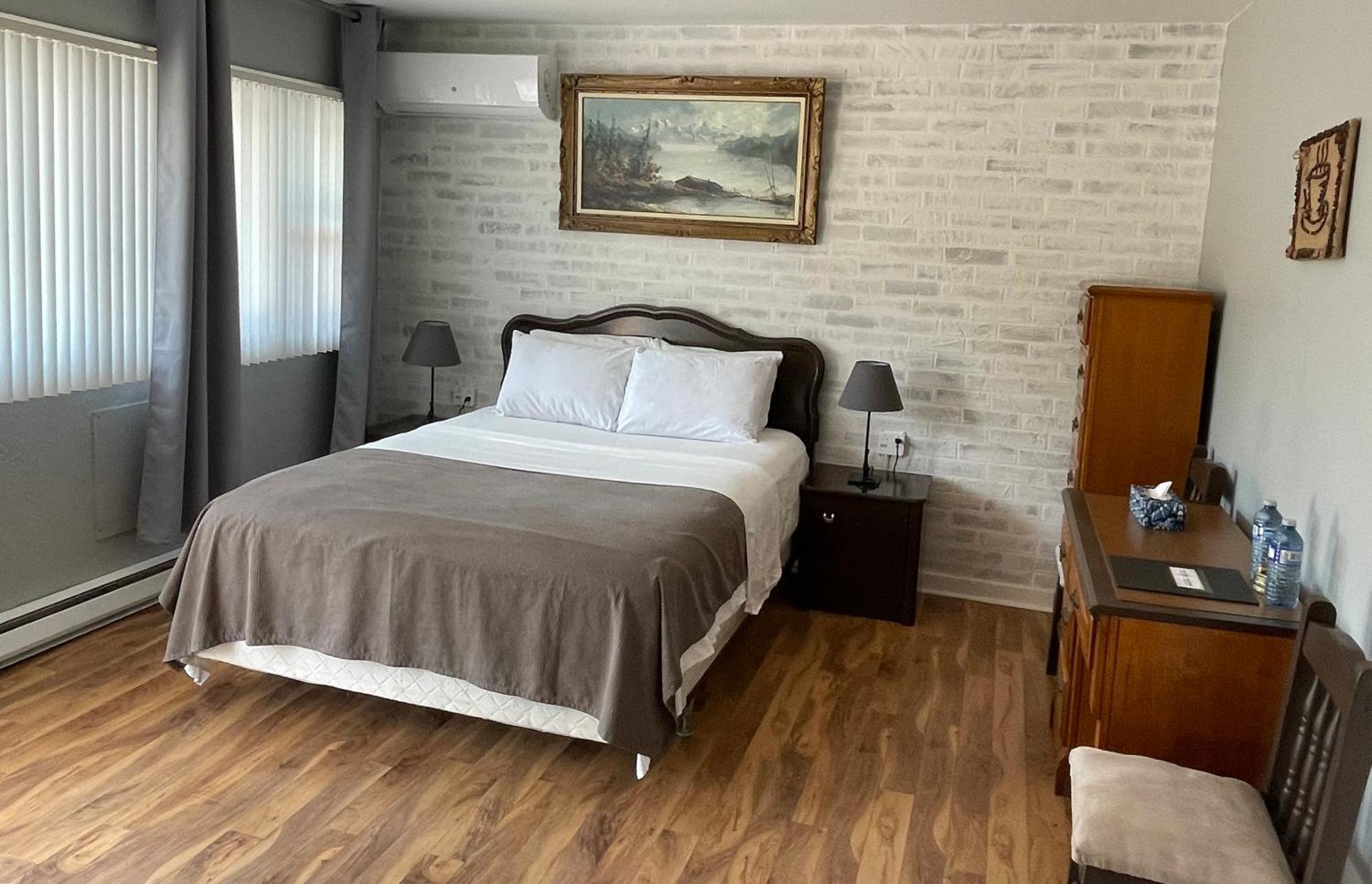 Auberge Restwell Motel Berry Mills エクステリア 写真