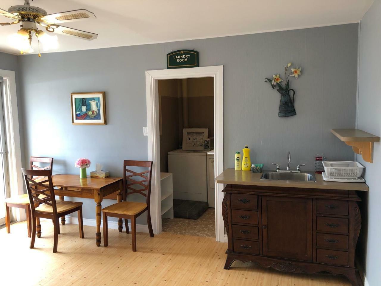 Auberge Restwell Motel Berry Mills エクステリア 写真