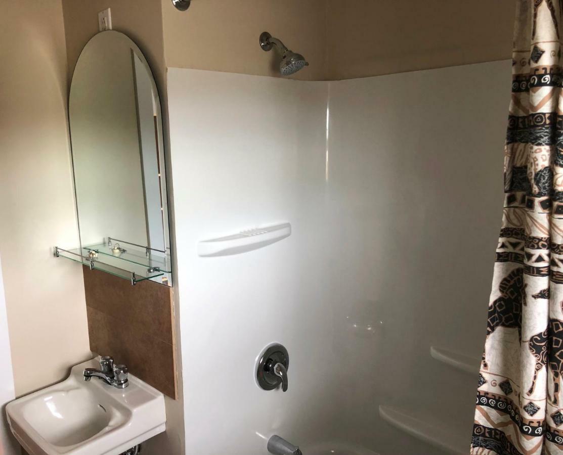 Auberge Restwell Motel Berry Mills エクステリア 写真