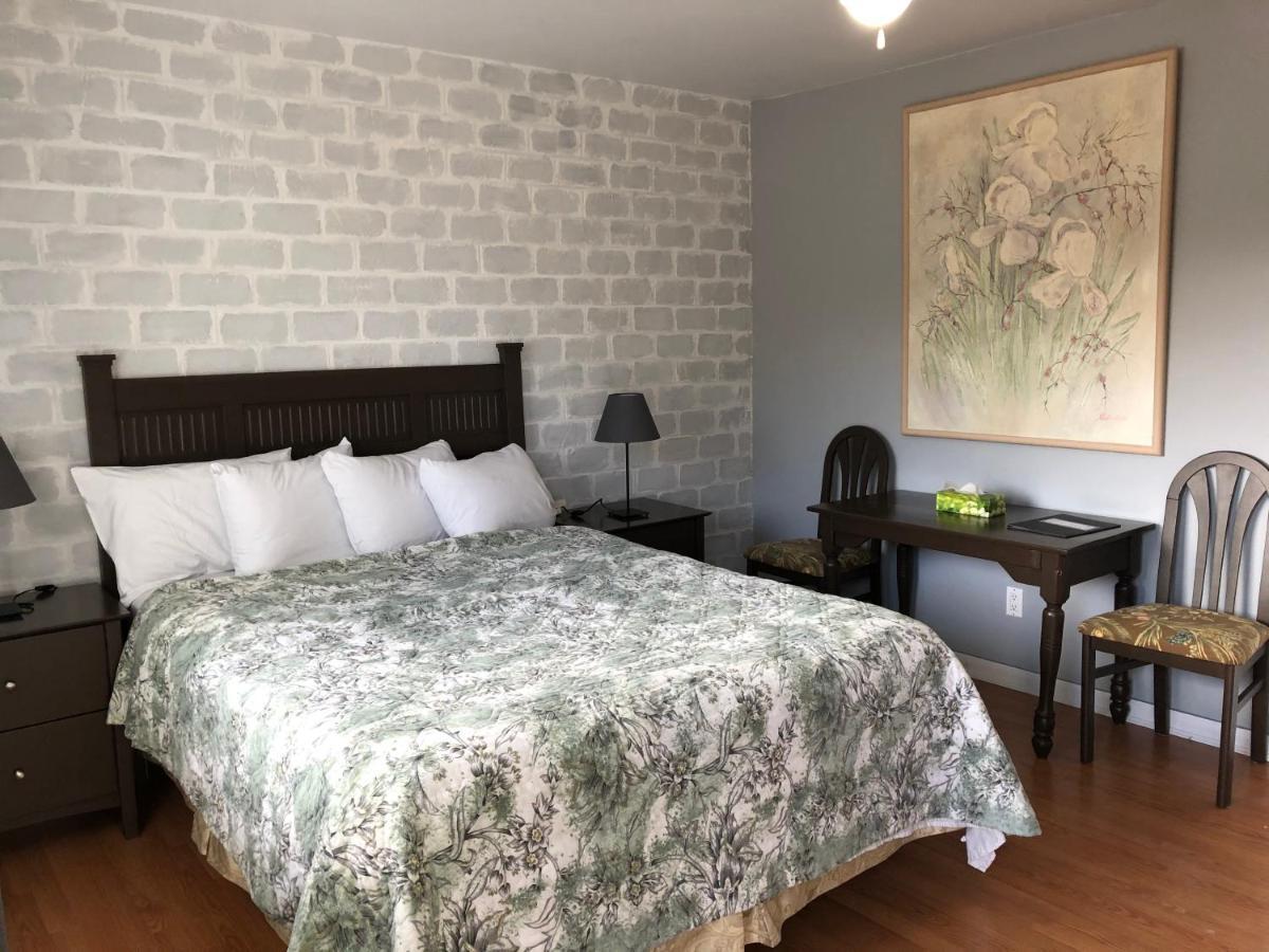 Auberge Restwell Motel Berry Mills エクステリア 写真